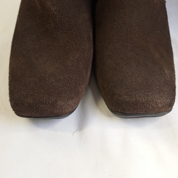 ANNE Klein Brown Suede Ankle Boots Women's Size 7.5 - Picture 7 of 10